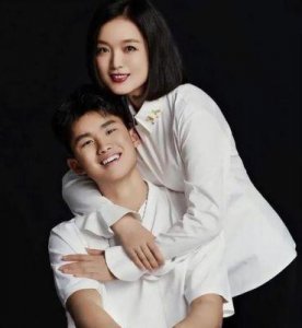 ​白雪的重生之路：从单亲妈妈到幸福新娘的爱与成长故事