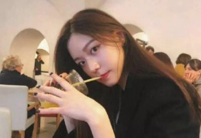 ​这个和王一博传绯闻的綦美合到底是什么来路？