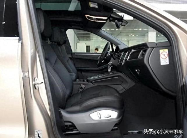 号称“小卡宴”的保时捷Majun即将入华，售价应该为30-40W左右