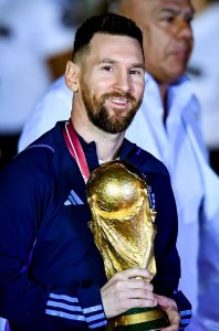 ​世界杯32强与国足最新世界排名 阿根廷法国升第2第3 巴西惊险守第1