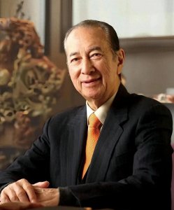 ​何鸿燊的“燊”字怎么读？这个字很厉害，不建议用于人名！