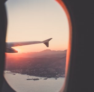 ​买机票时，同是经济舱为何还区分舱位等级？旅行爱好者:这很重要