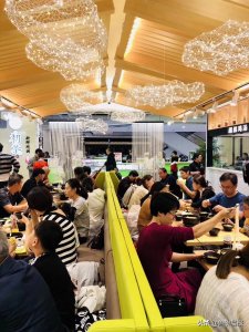 ​过桥缘：用爱和责任熬制一碗好米线