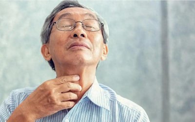 ​慢性咽炎反反复复怎么办？教你2个实用方法，缓解咽炎不复发