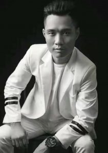 ​抗癌露露去世一周年，妻子发新歌做公益，“忆露前行”延续大爱