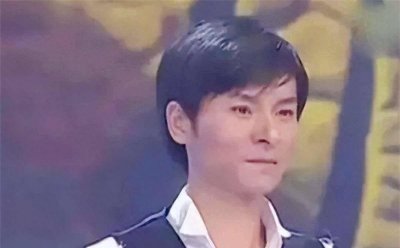 ​纪实：山寨版刘德华”：因太像本人被央视签约，排场比真人还大