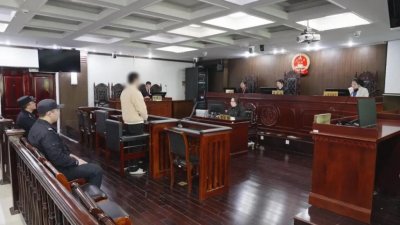 ​6年网恋花费60万，“女友”竟是同屋工友