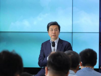 ​李开复：零一万物不卷竞标，亲自带队找CEO谈“一把手”合作