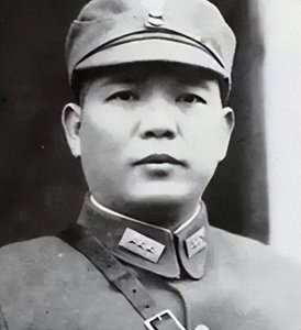 ​他是桂系军阀的三号人物，打仗不如李宗仁，搞政治是一把好手