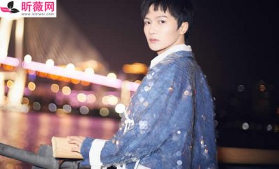 ​周深的女朋友是谁? 周深个人资料介绍