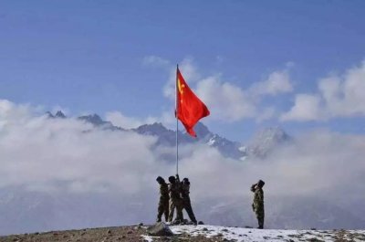 ​再见，武警边防；你好，人民警察