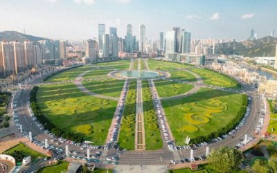 ​三地冲刺万亿城市，其中一个更特殊
