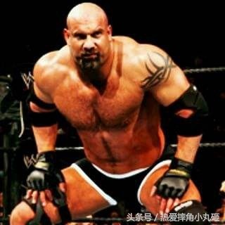 来看看究竟为什么WWE传奇巨星高博被称作“战神”！