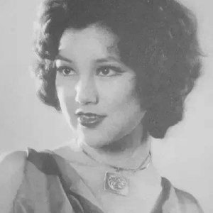 ​“奇女子”黄夏蕙：当小三生子六人，素颜吓跑小偷，为自己办葬礼