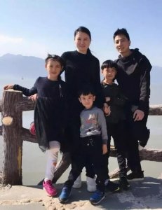 ​林生斌哪里人做什么工作怎么认识朱小贞(林生斌个人资料及图片)）