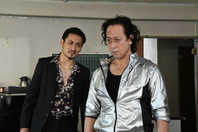 ​高岩成二主演日剧追加角色：隔壁奥特曼皮套二叔时隔12年再合作