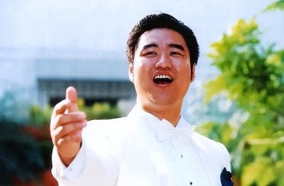 ​邢丹：深圳玫瑰车祸去世，与丛飞合葬，5岁女儿被朋友收养