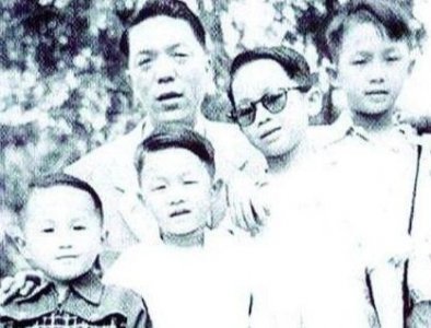 ​四兄弟的精彩人生
