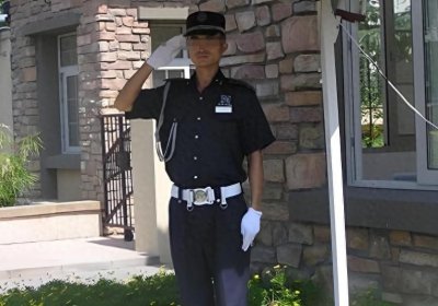 ​男人灌醉好友后欺负其妻子，她：我怀孕了，你放过我吧
