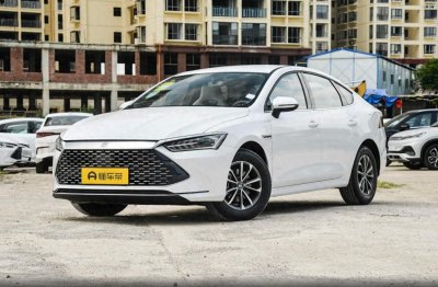 ​惠后7.68万，配插混动力，秦PLUS DM为何成为热门选择？