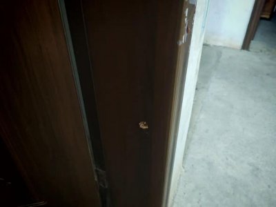 ​因怀疑邻居夫妇“摆阵作法”害己，男子改装射钉枪入室射杀二人：案件二审开庭