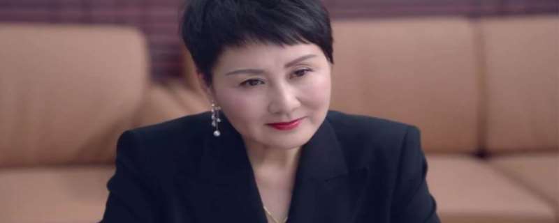 张凯丽女儿是亲生吗 张凯丽是哪年出生的 张凯丽女儿是亲生吗 张凯丽是哪年出生的