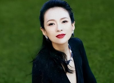 ​中国好后妈！章子怡带汪峰女儿滑雪！即使离婚也不影响孩子感情！