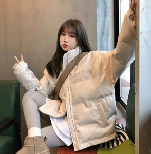​今年流行一款羽绒服叫“面包服”，洋气保暖又百搭，上身真好看！