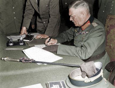 ​纳粹高层在二战末期如何处理军队中的“装病者”和逃避者？