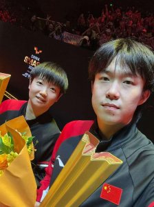 ​零封年轻队友，“莎头”组合夺得WTT中国大满贯混双冠军