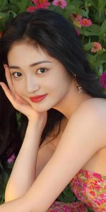 ​周洁琼近期活跃在多个综艺节目和活动中