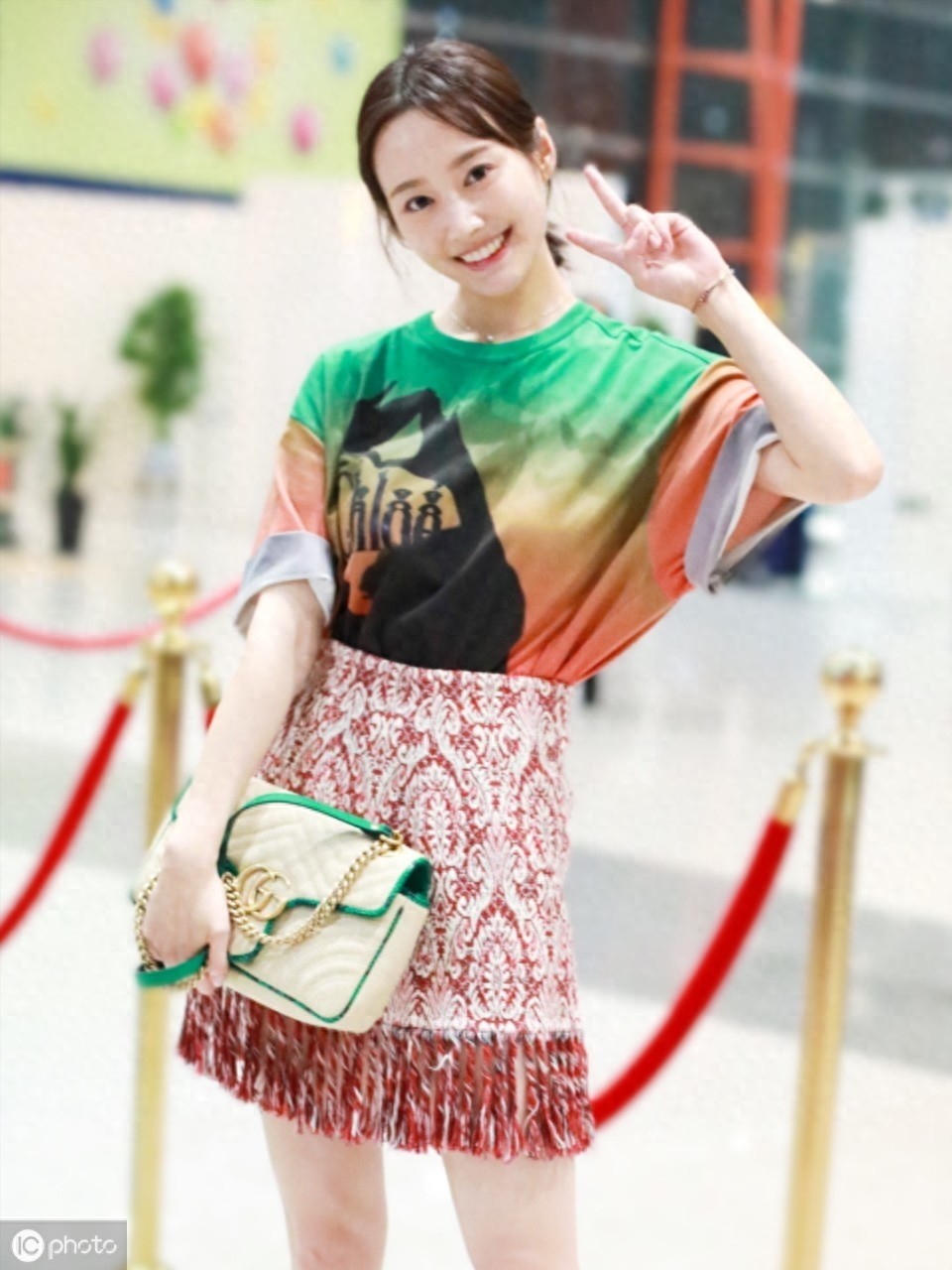 李纯,最美的10张照片欣赏,皮肤白皙,气质优雅