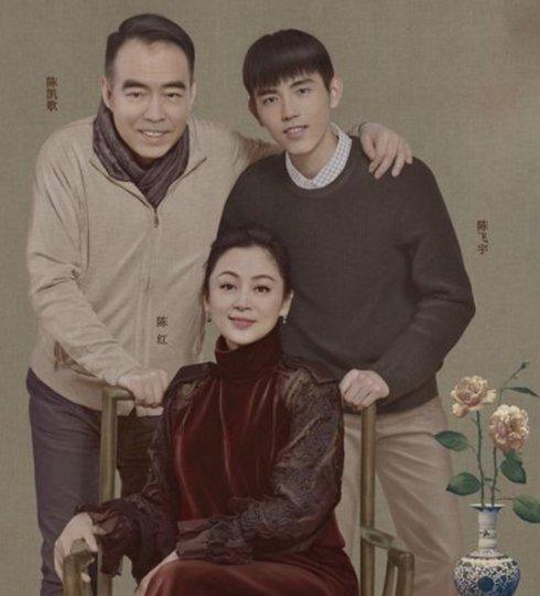 从抽烟喝酒的叛逆少女变成校服女神，搭陈凯歌儿子演《将夜》蹿红