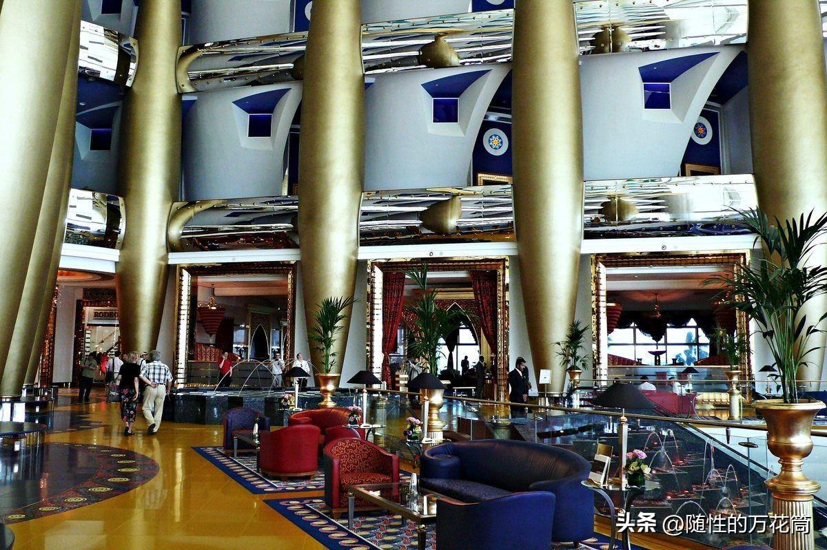 迪拜帆船酒店几星级的(迪拜帆船酒店住一晚多少钱)
