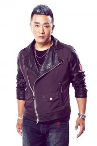 ​还记得唱《飞天》的含笑吗，事发后妻子对他不离不弃