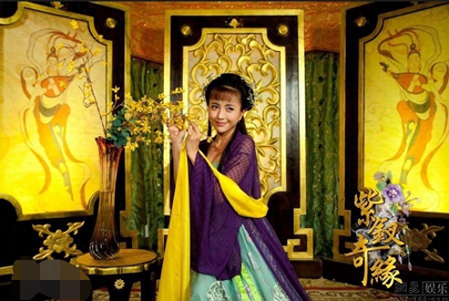 包贝尔老婆也姓包,长相酷似Angelbaby,比baby还美