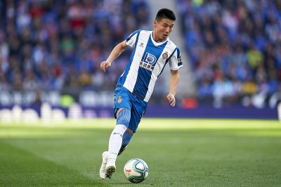 ​名记曝狼队已与武磊谈判 愿提供4年合约 超级经纪人正运作转会