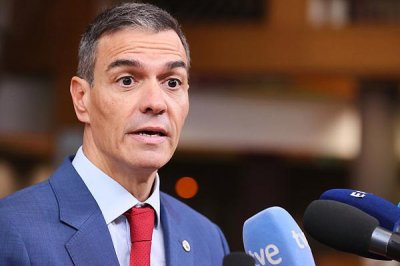 ​西班牙首相称将从美国购买武器援乌