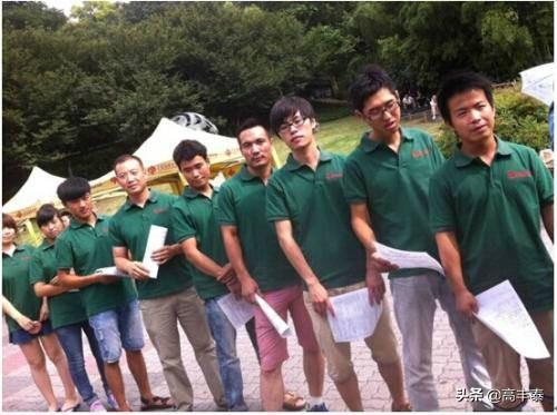 国通快递欠费停运(国通快递全网停工5万员工无限期放假被称不实报道)(1)