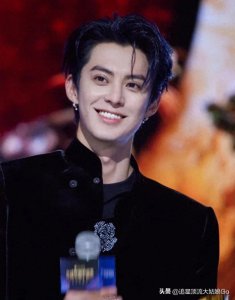 ​内娱明星全球排名‼️肖战第2、王一博第5，杨紫第9、热巴未上榜