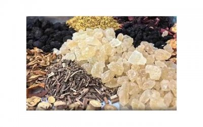 ​谈恋爱该男生主动吗？