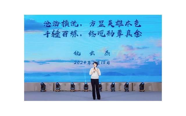 广西一新郎用电动车接亲,新娘的表情耐人寻味:她怎么不笑? 广西一新郎用电动车接亲,新娘的表情耐人寻味:她怎么不笑?