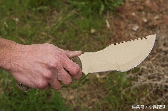 著名生存专家汤姆·布朗设计,大名鼎鼎的“追踪者”刀具赏鉴