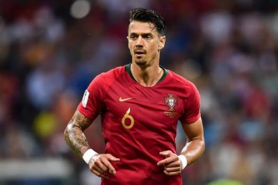 ​丰特：29岁踢顶级联赛，31岁国家队首秀，35岁被中超裁掉迎第二春