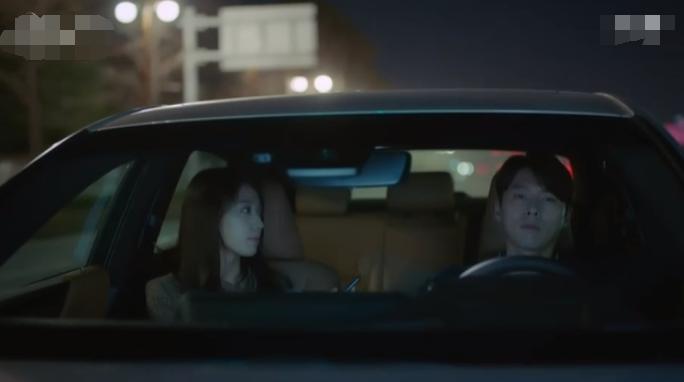 玄彬洒泪只剩朴信惠雨中激吻100秒