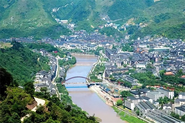 红缨子高粱是什么高粱(红缨子高粱的特点)