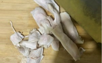 ​鸡脚筋是怎么分割的,干锅鸡脚筋的做法大全