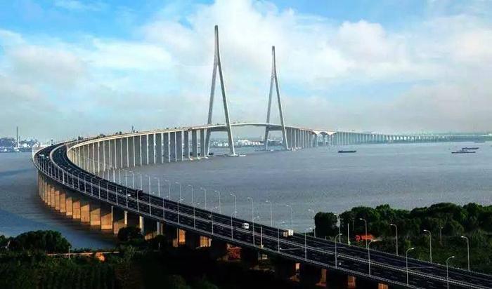 盐通高铁来了，以后从苏州回苏北，比园区到新区还快！