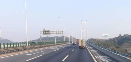 盐通高铁来了，以后从苏州回苏北，比园区到新区还快！