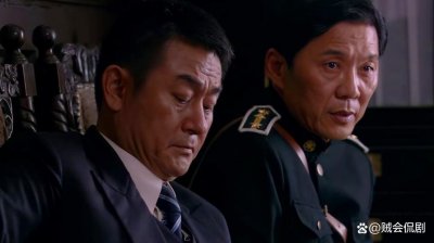 ​《悬崖》解析01：原来害死周乙的并非鲁明，而是周乙的上级老魏